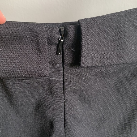 Talula black Skort with pockets in size 0 - Picture 5 of 6